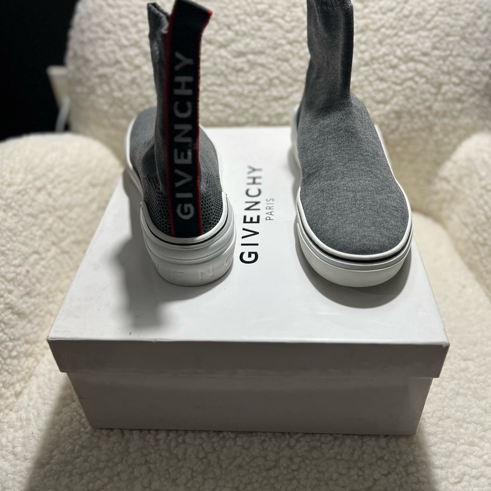 COPY - Givenchy high tops